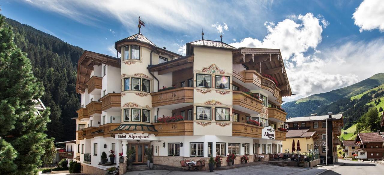Hotel Alpenjuwel 4 Sterne Superior Tux Luaran gambar