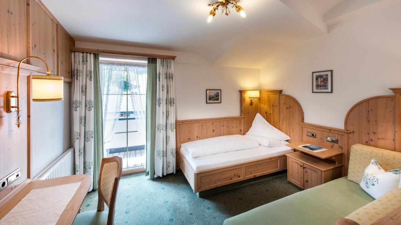 Hotel Alpenjuwel 4 Sterne Superior Tux Luaran gambar
