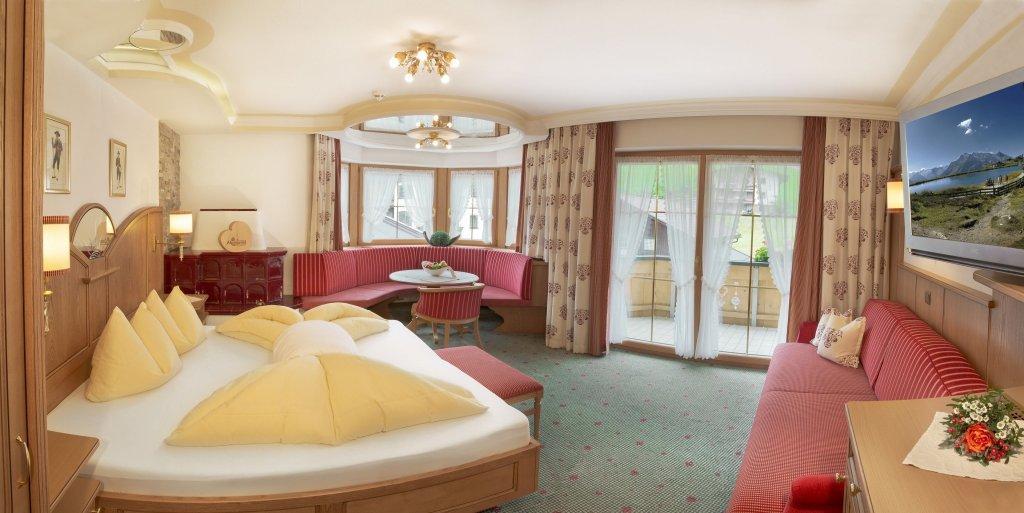 Hotel Alpenjuwel 4 Sterne Superior Tux Luaran gambar