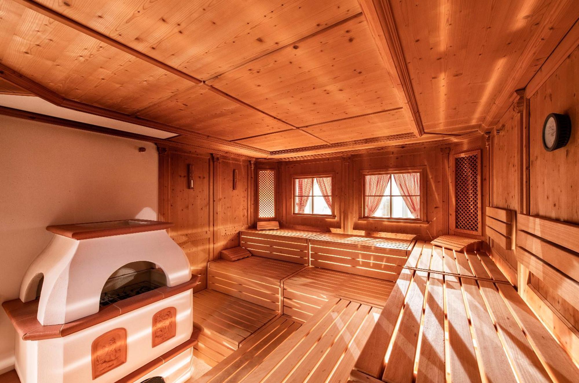 Hotel Alpenjuwel 4 Sterne Superior Tux Luaran gambar